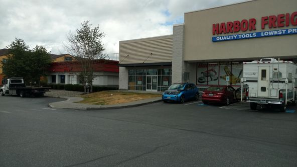 4,000 SF Available